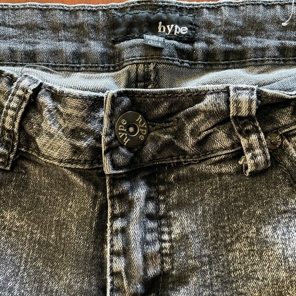 Hype brand jeans women's junior's size 9 bleach wash skinny legs distressed - Picture 2 of 6